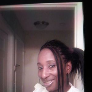 Meet your Posher, Latanya